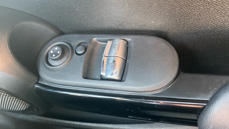 MINI Hatchback 1.5 Cooper Sport 3dr Petrol Hatchback